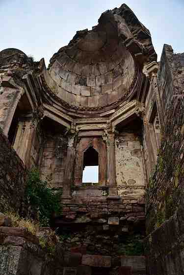 raisen fort 